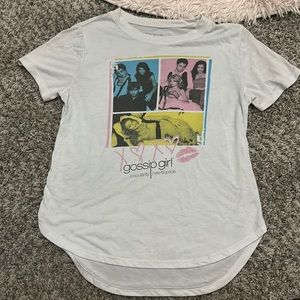 Medium gossip girl shirt, little stain on the back left sleeve